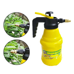 Bình Xịt Nước Tưới Cây 2L HUHACO Có Đầu Chỉnh Phun Sương