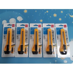 Dao rọc giấy to Deli D2061