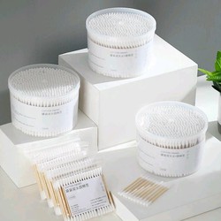 TĂM BÔNG RÁY TAI NGƯỜI LỚN THÂN GỖ HỘP 500 QUE GIÁ TỐT