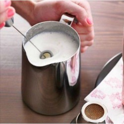 ca đánh sữa không vạch 2000 ml