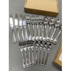 Bộ dao , thìa , dĩa 20 món chính hãng Amazon Basics Mỹ Model : B07GKFRJPZ