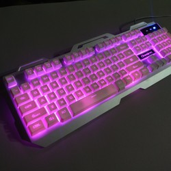 SALE - Bàn Phím Giả Cơ mã Gaming V1 ( Trắng ) có led Đèn Nền Nhiều Màu Sắc