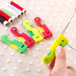 Xỏ Kim Chỉ Thông Minh, Dụng Cụ Xỏ Chỉ