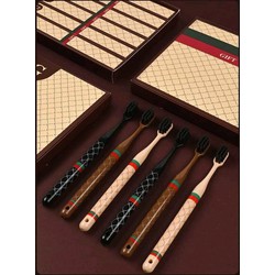 Set 6 bàn chải đánh răng cực sịn