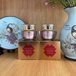 Bộ Kem Dưỡng Trắng Da Giữ Ẫm Nám Tàn Nhang YiChunTang Hàn Quốc