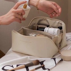 Túi đựng mỹ phẩm cao cấp