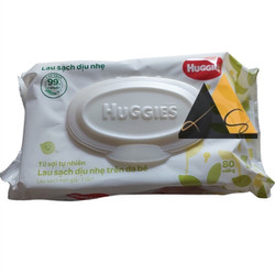 Khăn ướt cao cấp Huggies Lau sạch dịu nhẹ, không mùi hương 80 miếng - Thùng 12 gói